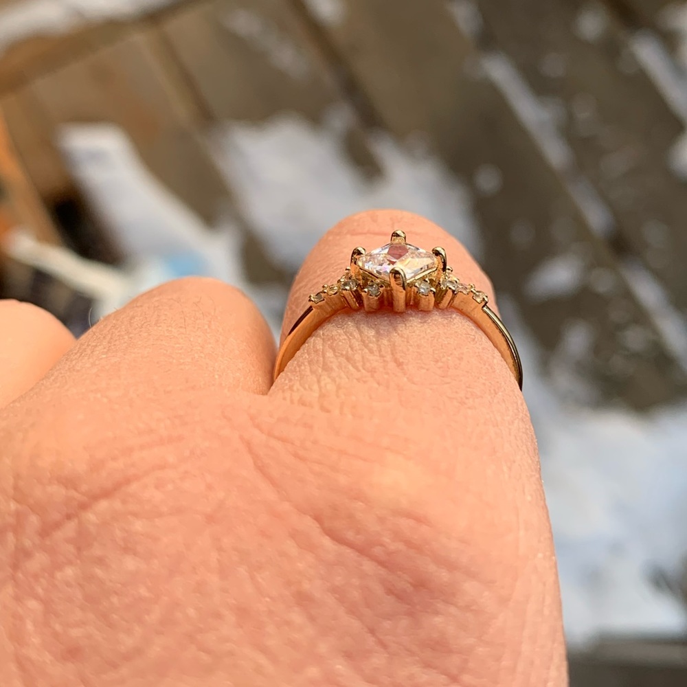 PRINCESS CLUSTER RING - Picture 7 of 7
